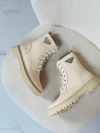 Stylish Orthopedic Boots for Any Occasion