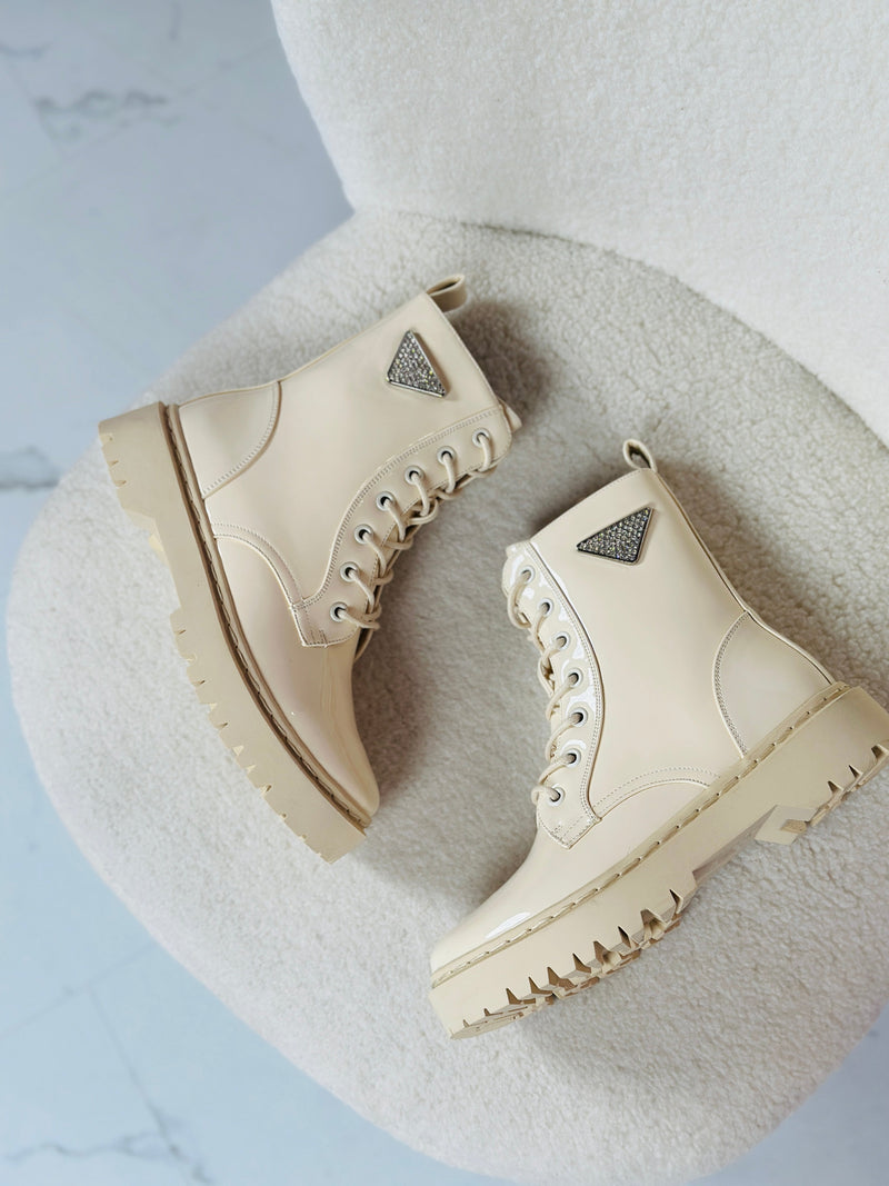Stylish Orthopedic Boots for Any Occasion