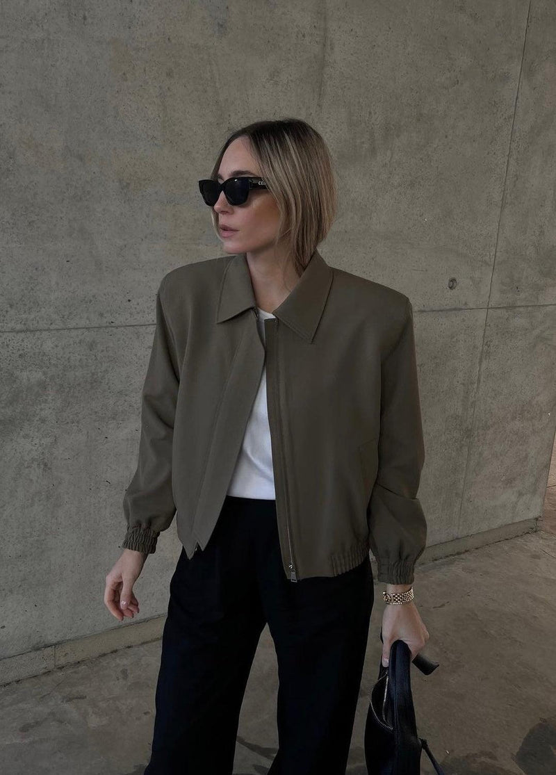 Timeless Vintage Style Jacket