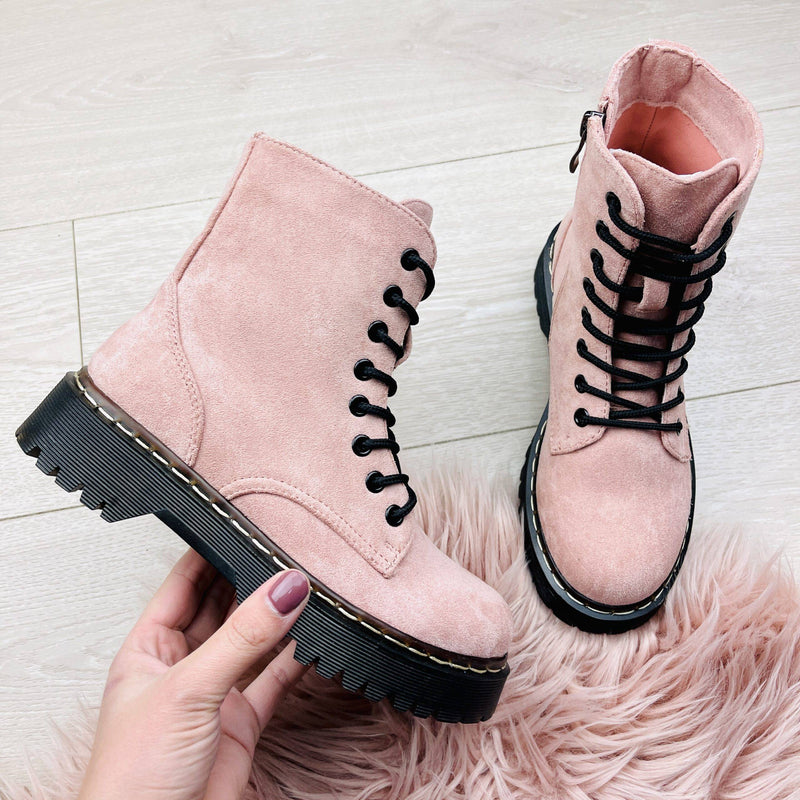 Comfortable Orthopedic Boots for Daily Wear