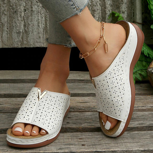 Graceful Orthopedic Shoes for Modern Look