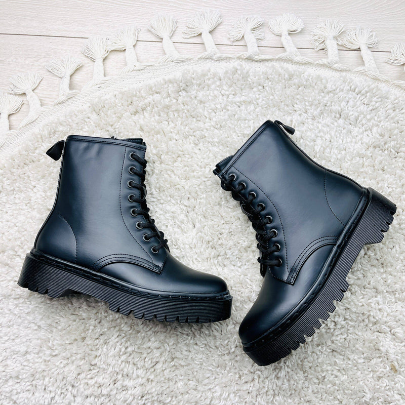 Beautifully Crafted Orthopedic Boots