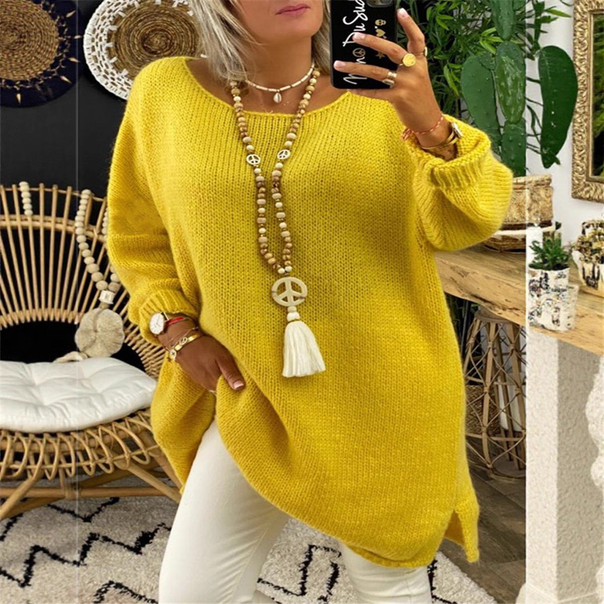 Timeless Vintage Style Pullover