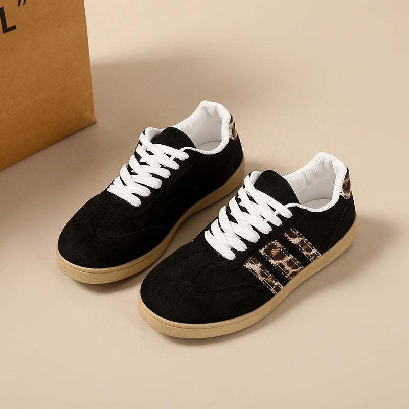 Graceful Orthopedic Sneakers for Modern Look