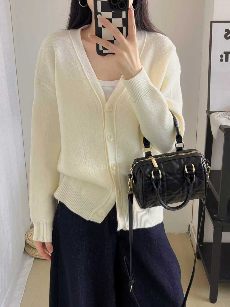Elegantly Designed Cardigan