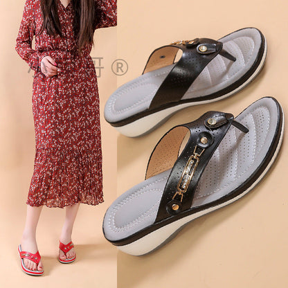 Classic Orthopedic Sandals with Timeless Style