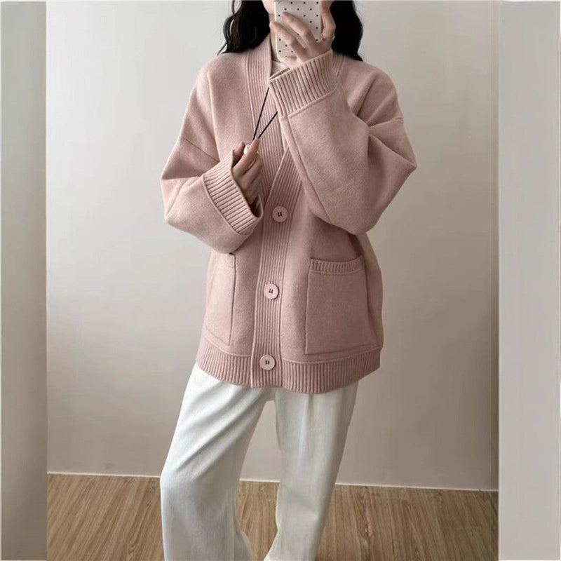 Timeless Vintage Style Cardigan