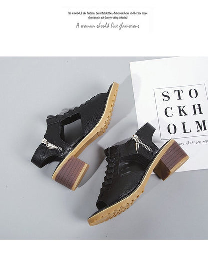Graceful Orthopedic Sandals for Modern Look