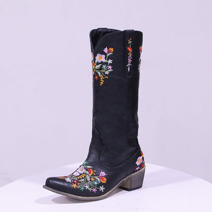 Graceful Orthopedic Boots for Modern Look
