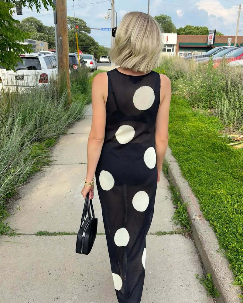 Gracefully Designed Garment