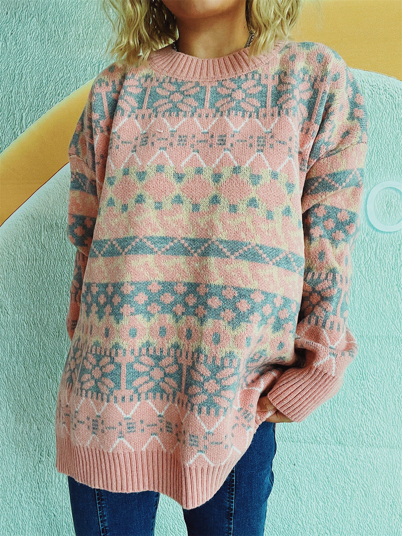 Elegantly Designed Pullover