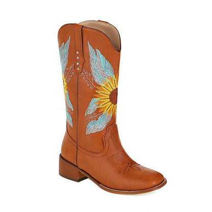 Chic Orthopedic Boots with Unique Design