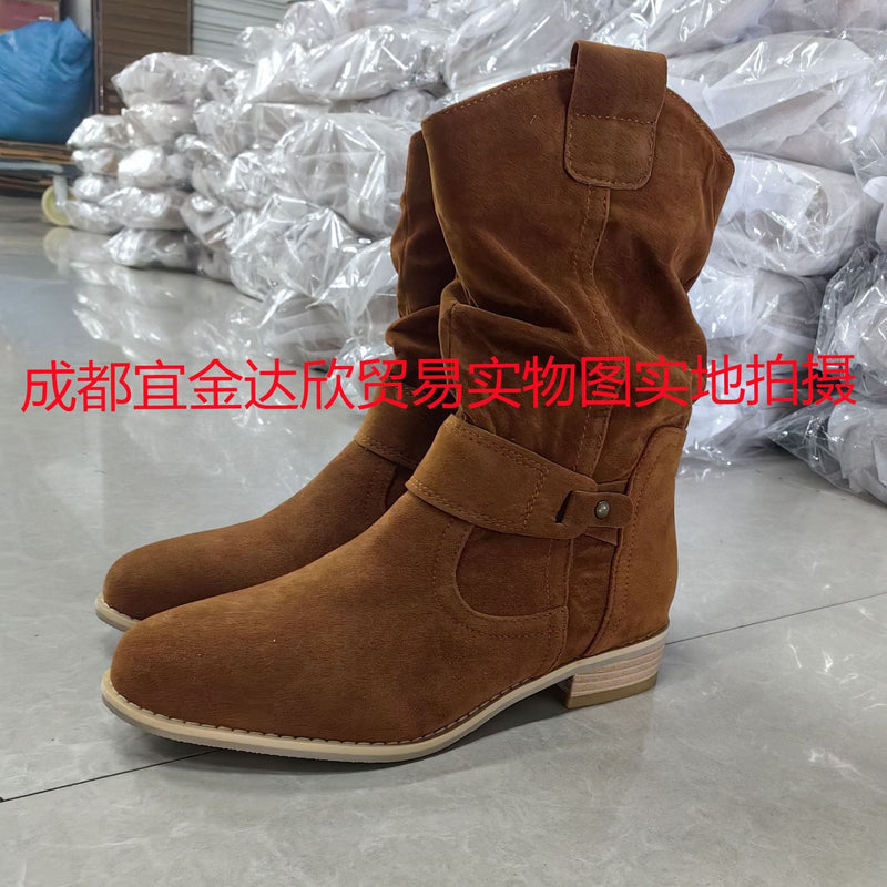 Graceful Orthopedic Boots for Modern Look