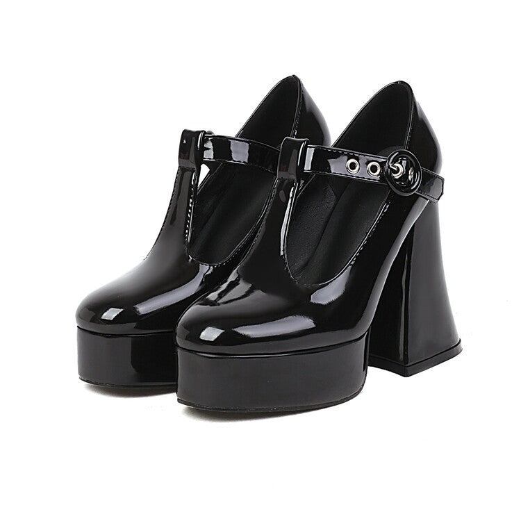 Graceful Orthopedic Sandals for Modern Look