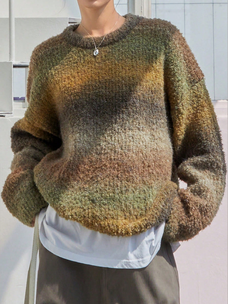 Elegantly Designed Pullover