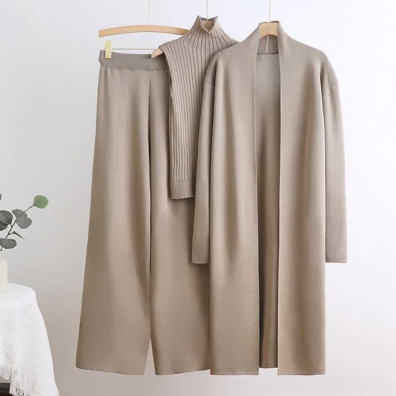 Elegantly Designed Cardigan