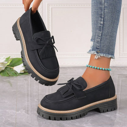 Graceful Orthopedic Loafers for Modern Look