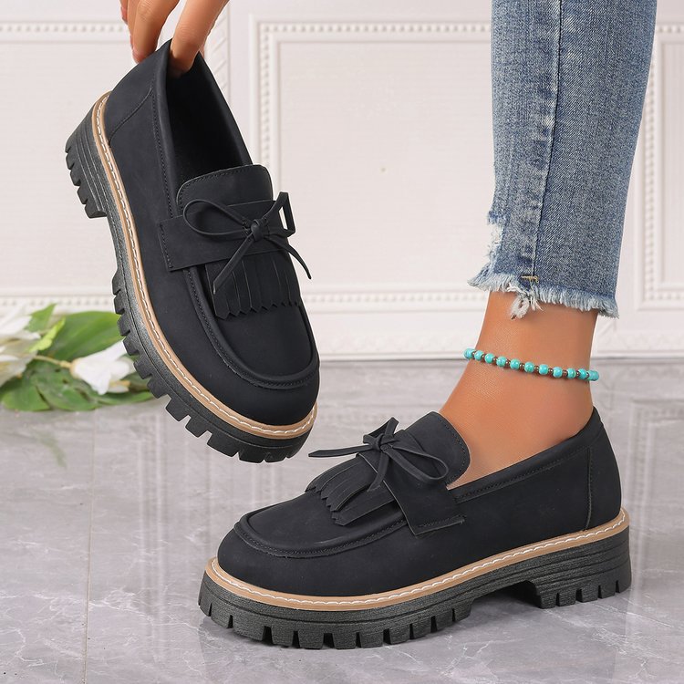Graceful Orthopedic Loafers for Modern Look