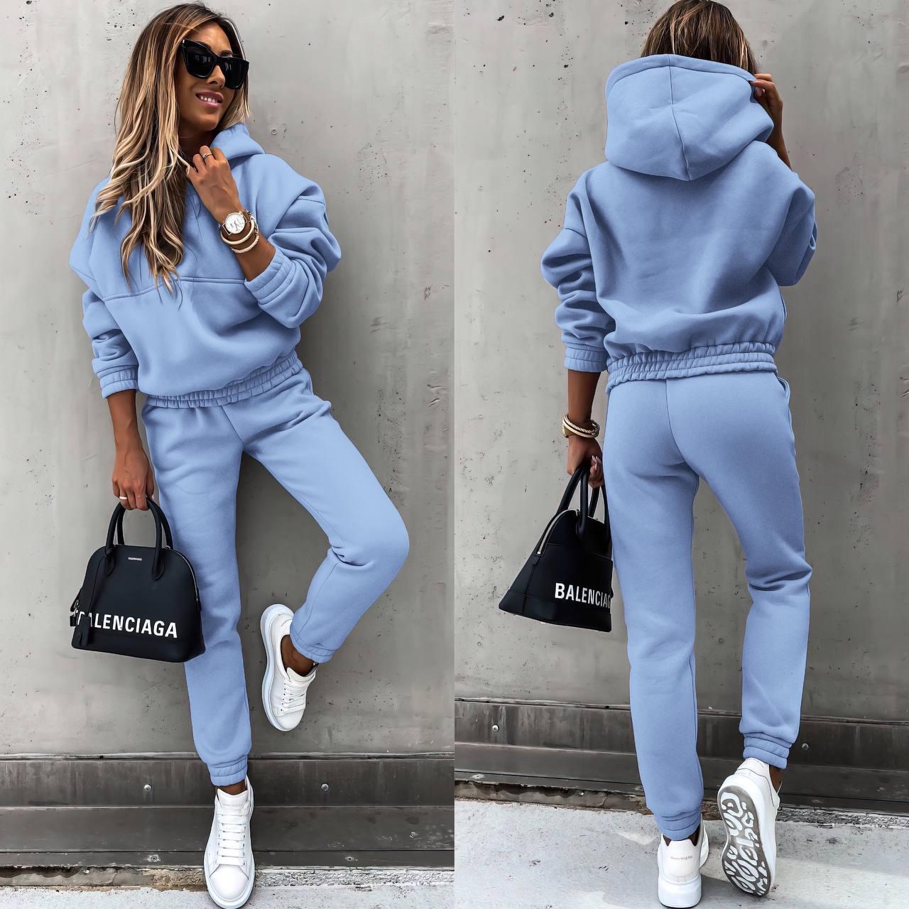 Blau