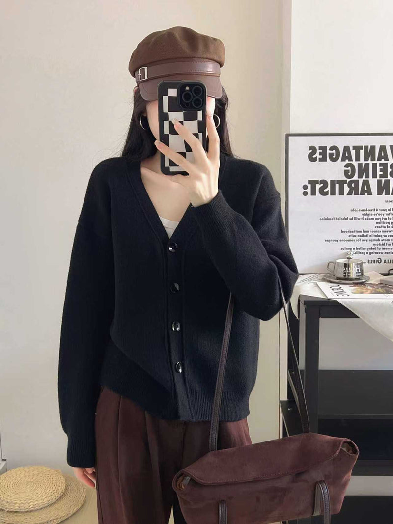 Elegantly Designed Cardigan