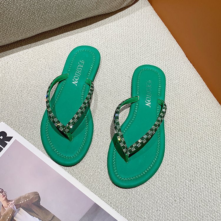 Graceful Orthopedic Sandals for Modern Look