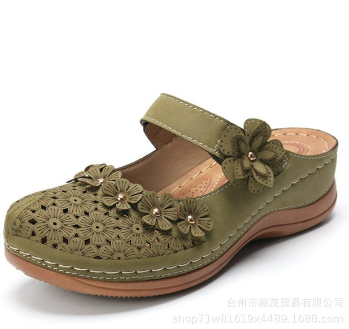 Graceful Orthopedic Sandals for Modern Look