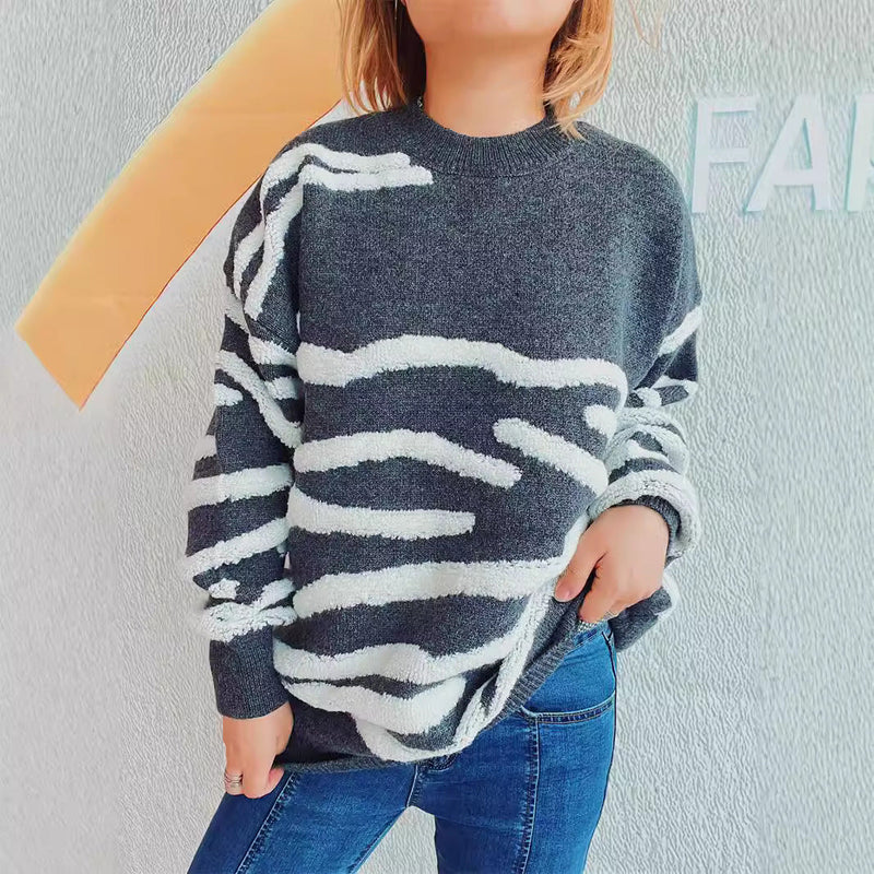 Timeless Vintage Style Pullover