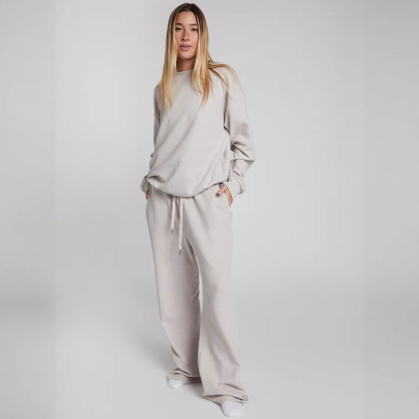 Timeless Vintage Style Pullover