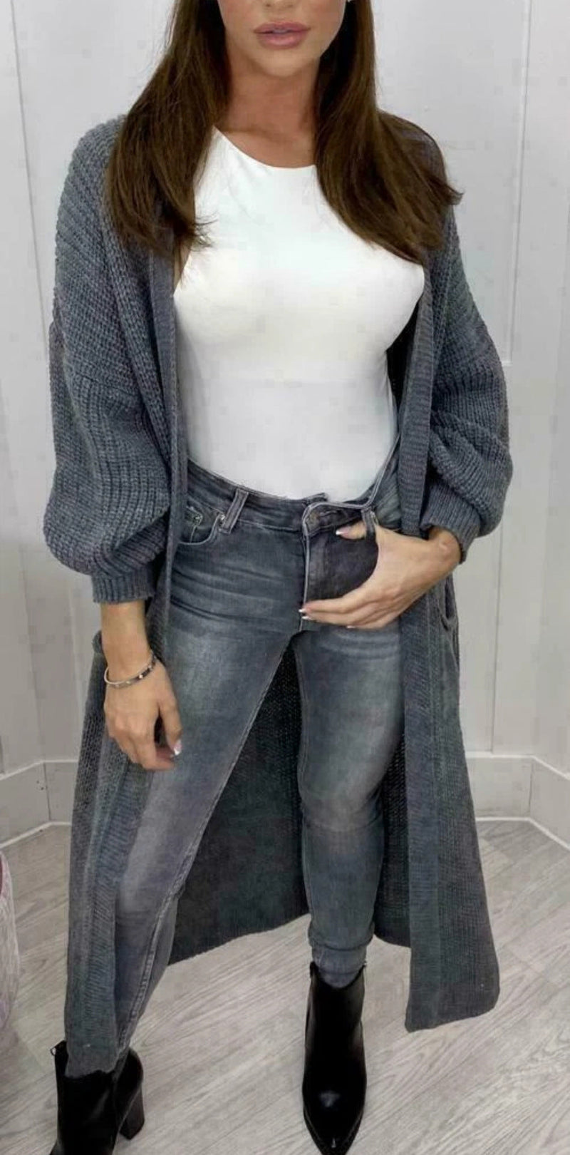 Gracefully Designed Cardigan