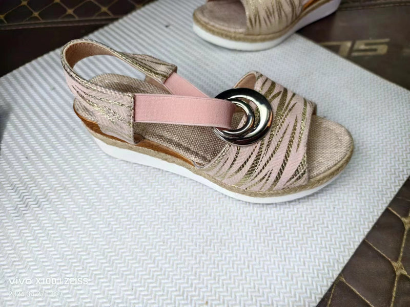 Graceful Orthopedic Sandals for Modern Look