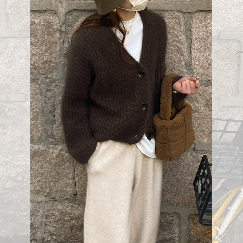 Elegantly Designed Cardigan
