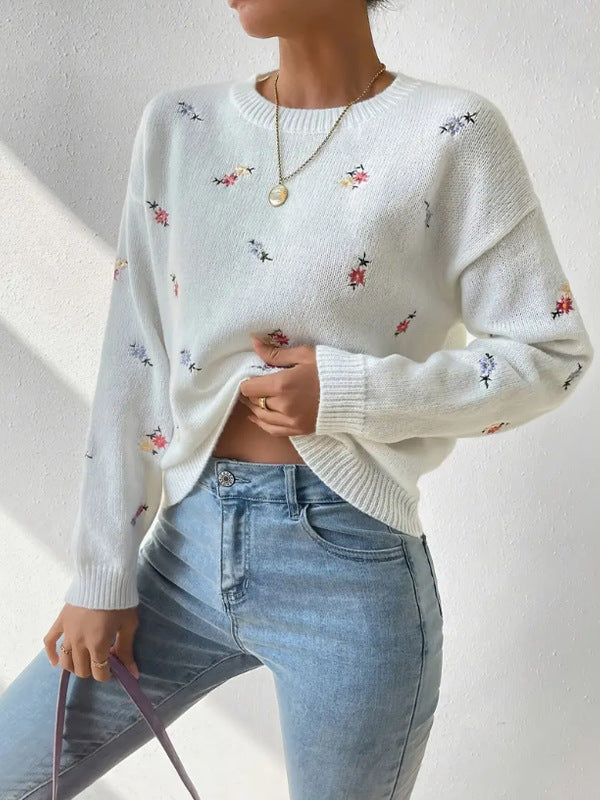 Elegantly Designed Pullover