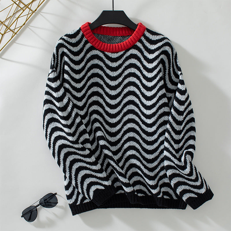 Elegantly Designed Pullover