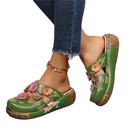Chic Orthopedic Sandals with Unique Design