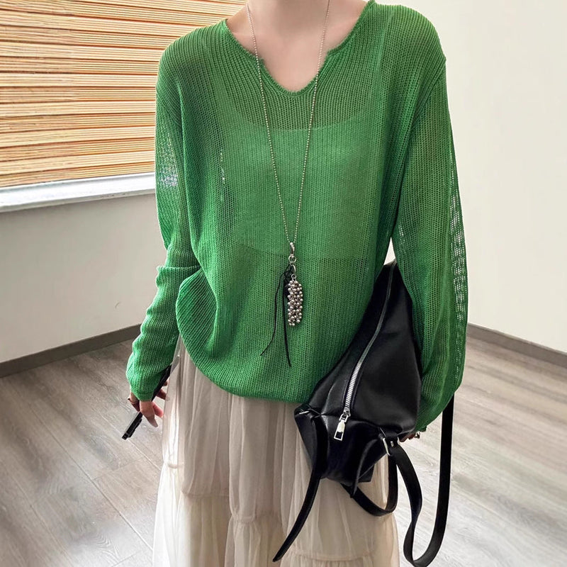 Timeless Vintage Style Pullover