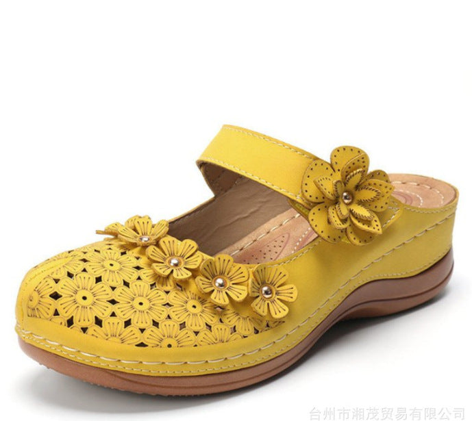 Graceful Orthopedic Sandals for Modern Look