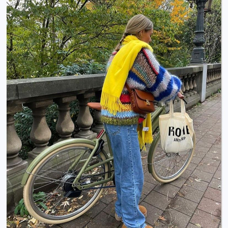 Elegantly Designed Pullover