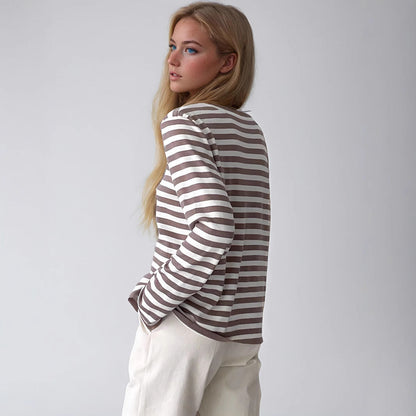 Elegantly Designed Pullover