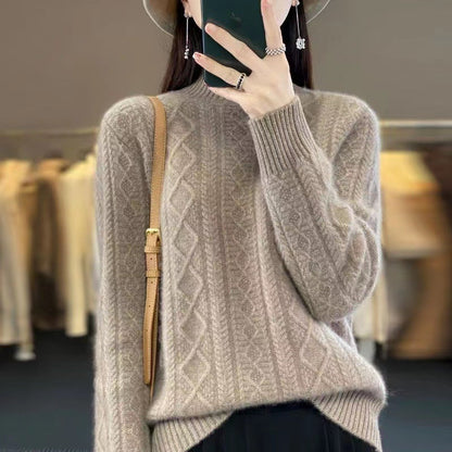 Elegantly Designed Pullover