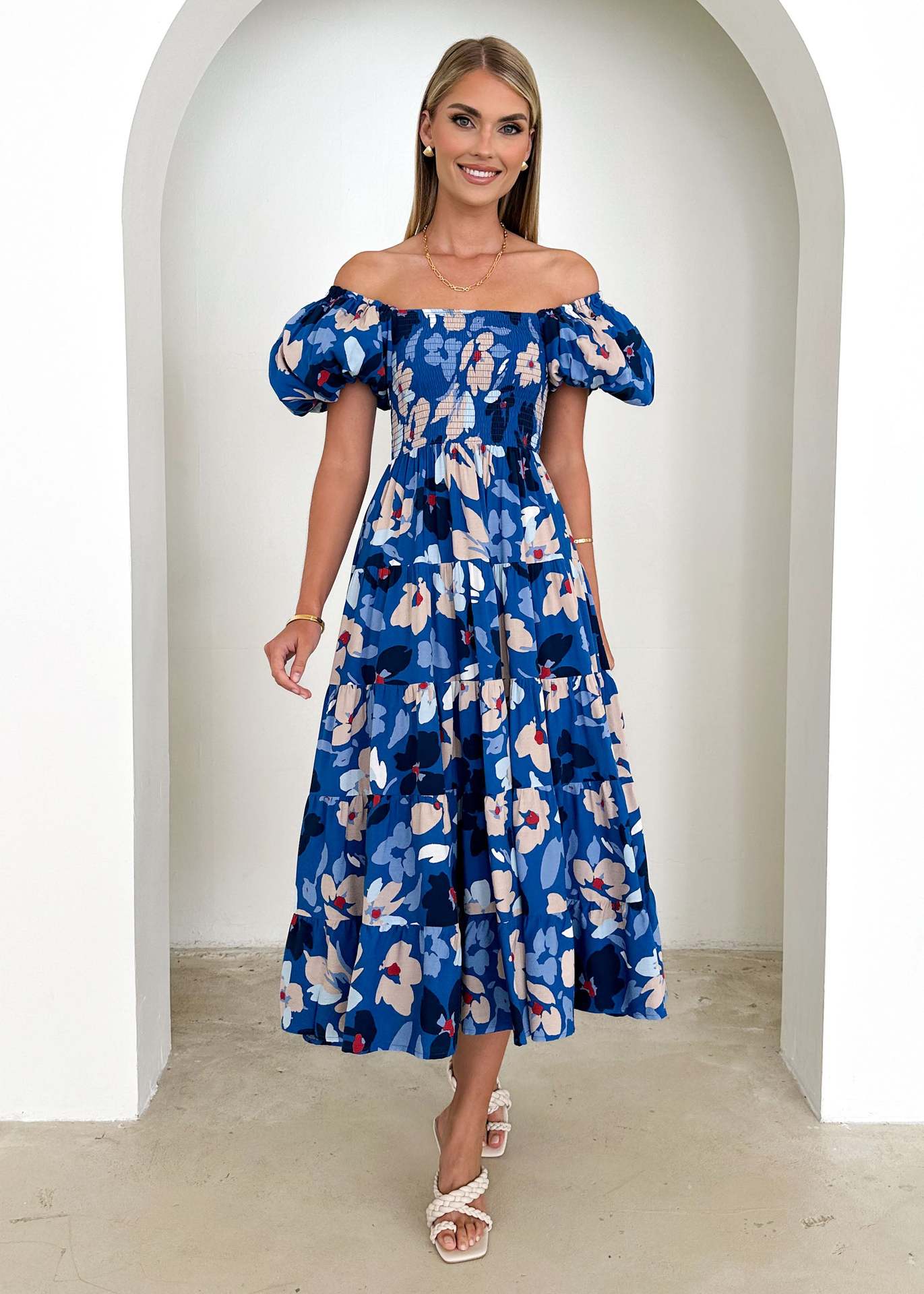 Dunkelblau