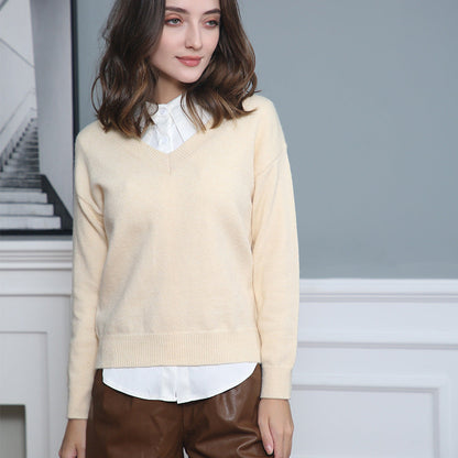 Timeless Vintage Style Pullover