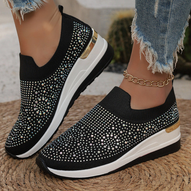 Classic Orthopedic Sneakers with Timeless Style