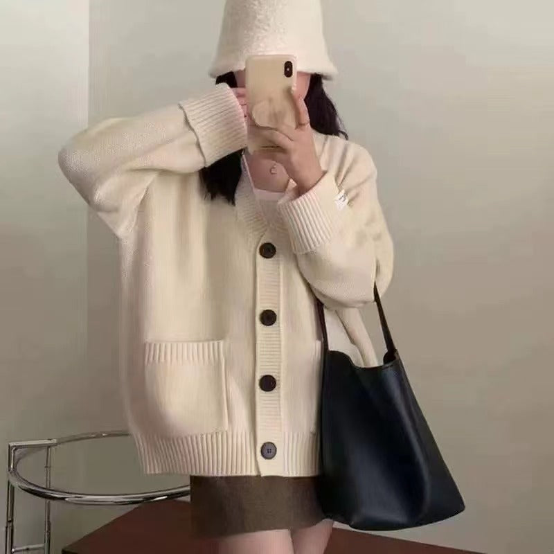 Elegantly Designed Cardigan