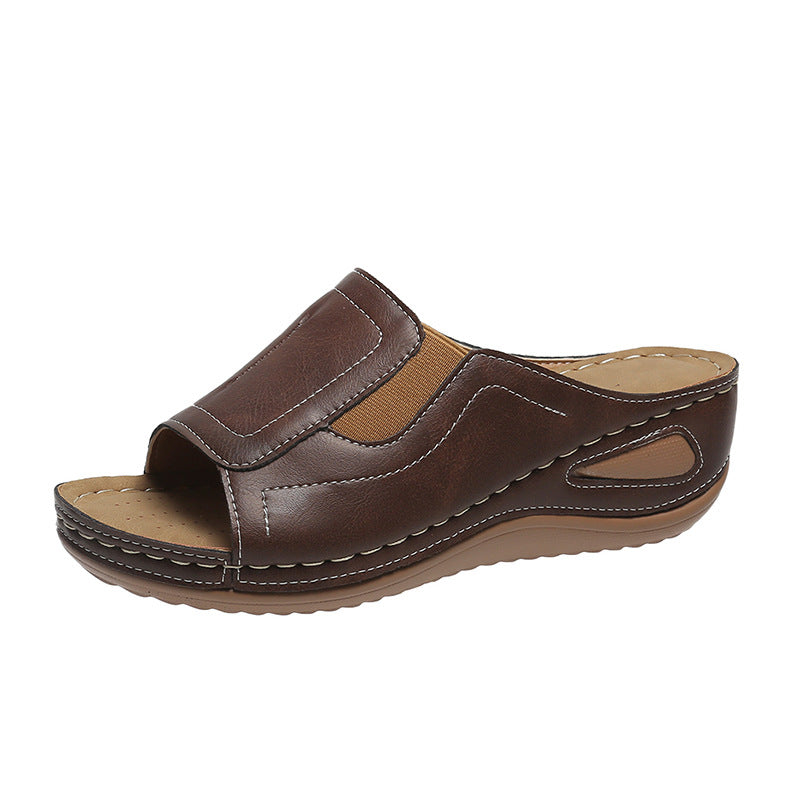 Chic Orthopedic Sandals with Unique Design