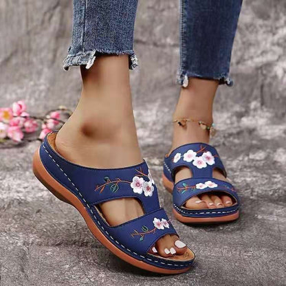 Graceful Orthopedic Shoes for Modern Look