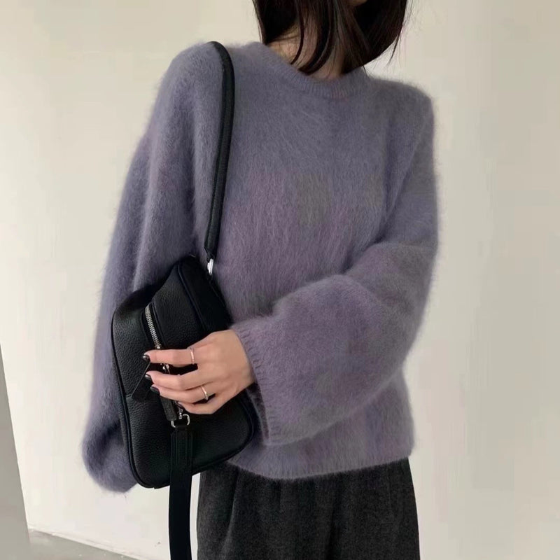 Elegantly Designed Pullover