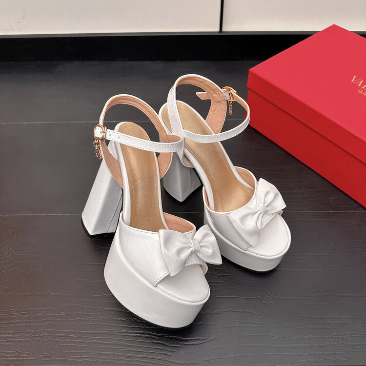 Beautifully Crafted Orthopedic Sandals