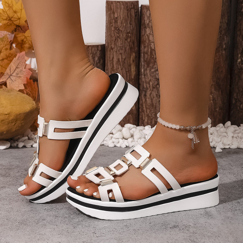Chic Orthopedic Sandals with Unique Design
