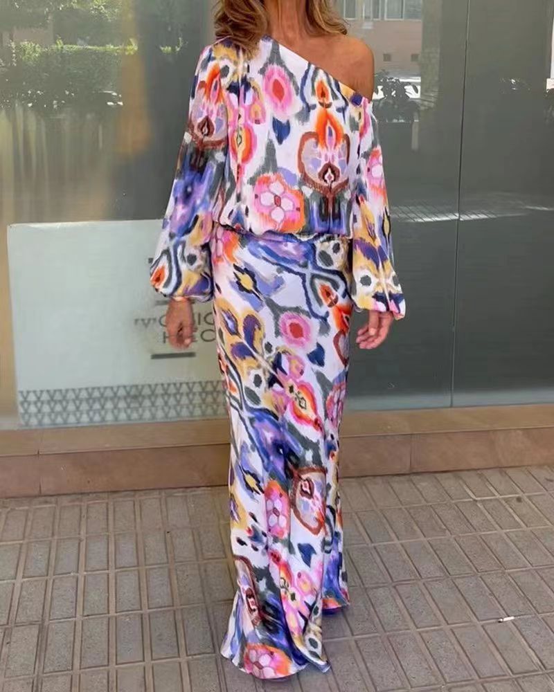 Timeless Vintage Style Garment