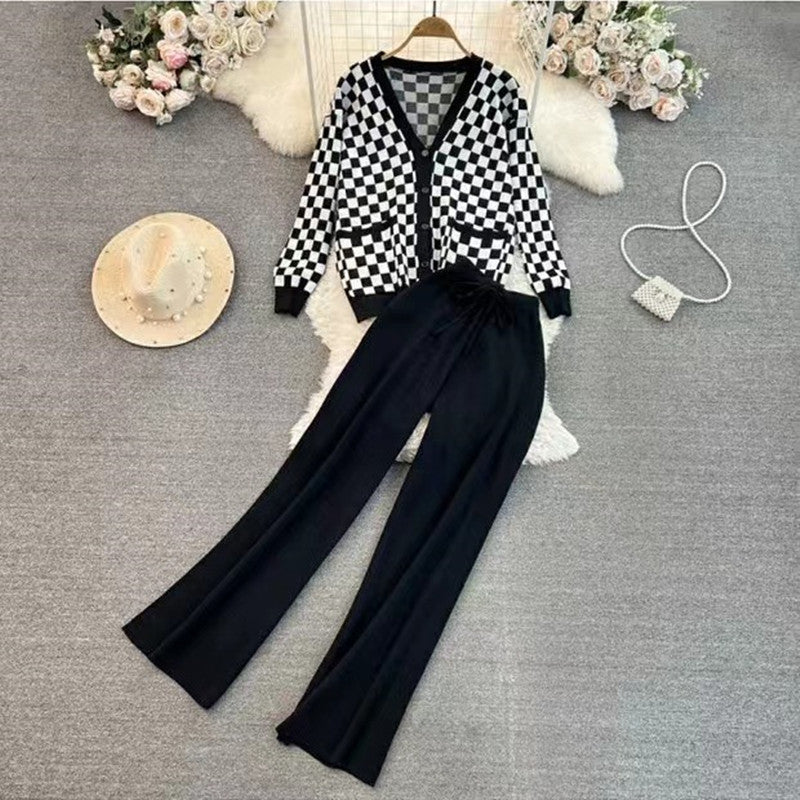 Elegantly Designed Garment